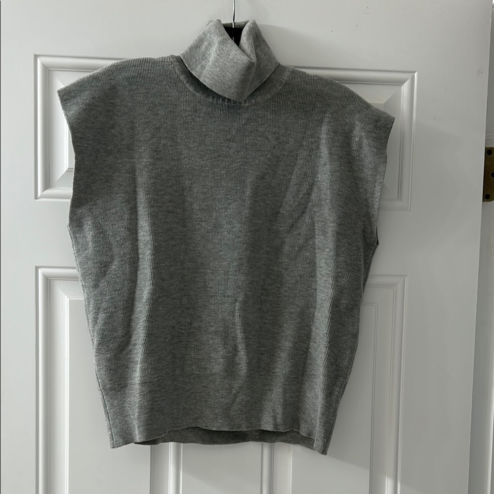 Gray Turtleneck Sleeveless Sweater by Irina Shayk for Ellen Tracy